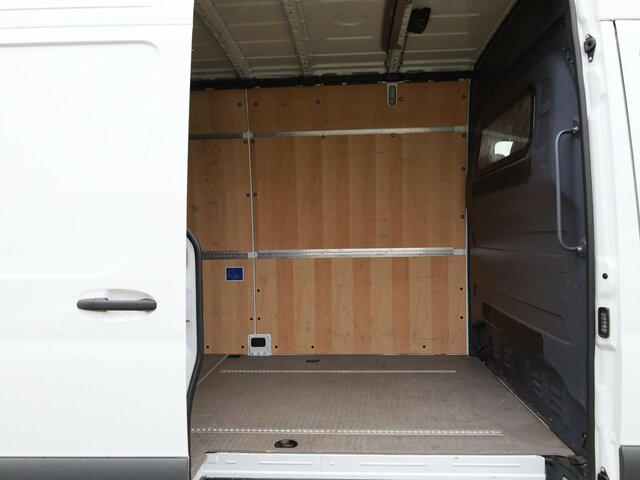 MERCEDES-BENZ Sprinter 317 Maxi,9GTronic,MBUX,Kamera... - Цельнометаллический фургон: фото 2 MERCEDES-BENZ Sprinter 317 Maxi,9GTronic,MBUX,Kamera... - Цельнометаллический фургон: фото 2