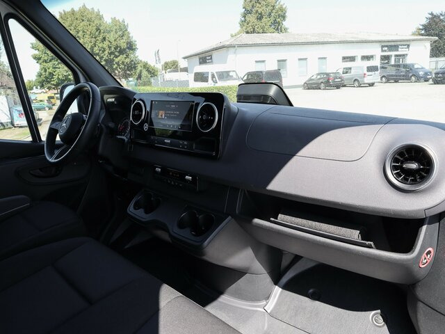 MERCEDES-BENZ Sprinter 317 Maxi,9GTronic,MBUX,Kamera... - Цельнометаллический фургон: фото 4 MERCEDES-BENZ Sprinter 317 Maxi,9GTronic,MBUX,Kamera... - Цельнометаллический фургон: фото 4