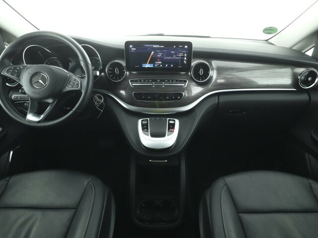 MERCEDES-BENZ V 300 Avantgarde Extralang,2xSchiebetür el.,AHK... - Пассажирский фургон: фото 2 MERCEDES-BENZ V 300 Avantgarde Extralang,2xSchiebetür el.,AHK... - Пассажирский фургон: фото 2