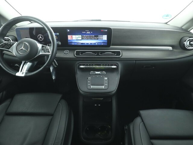 MERCEDES-BENZ V 300 Avantgarde Extralang,8Sitze,2elSchiebetür... - Микроавтобус, Пассажирский фургон: фото 2 MERCEDES-BENZ V 300 Avantgarde Extralang,8Sitze,2elSchiebetür... - Микроавтобус, Пассажирский фургон: фото 2