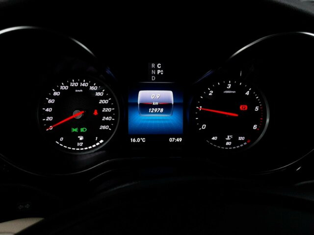 MERCEDES-BENZ V 300 Marco Polo,Allrad,EasyUp,Leder,AHK 2,5To - Кастенваген: фото 5 MERCEDES-BENZ V 300 Marco Polo,Allrad,EasyUp,Leder,AHK 2,5To - Кастенваген: фото 5