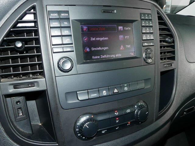 MERCEDES-BENZ Vito 114 TourerPro,Allrad,Automatik,8Sitzer... - Микроавтобус, Пассажирский фургон: фото 4 MERCEDES-BENZ Vito 114 TourerPro,Allrad,Automatik,8Sitzer... - Микроавтобус, Пассажирский фургон: фото 4