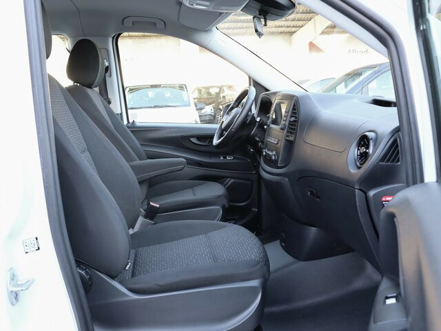 MERCEDES-BENZ Vito 114 TourerPro,Extralang,8Sitzer,Automatik... - Микроавтобус, Пассажирский фургон: фото 3 MERCEDES-BENZ Vito 114 TourerPro,Extralang,8Sitzer,Automatik... - Микроавтобус, Пассажирский фургон: фото 3