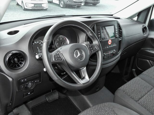 MERCEDES-BENZ Vito 116TourerPro Kombi,Extralang,2xKlima,Kamera - Пассажирский фургон: фото 4 MERCEDES-BENZ Vito 116TourerPro Kombi,Extralang,2xKlima,Kamera - Пассажирский фургон: фото 4