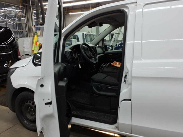 MERCEDES-BENZ Vito116CDI KA Extralang,Automatik,Klima,Kamera... - Легковой фургон: фото 2 MERCEDES-BENZ Vito116CDI KA Extralang,Automatik,Klima,Kamera... - Легковой фургон: фото 2