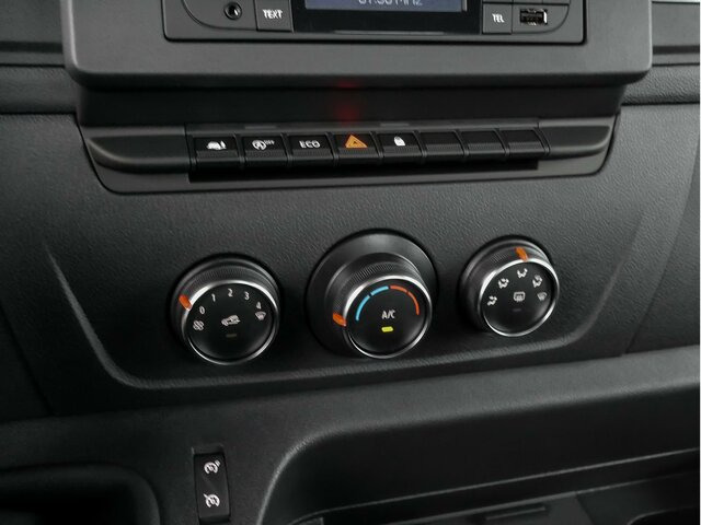 RENAULT Master Pritsche L4,3,5To,4200mm Ladefläche... - Малотоннажный бортовой грузовик: фото 4 RENAULT Master Pritsche L4,3,5To,4200mm Ladefläche... - Малотоннажный бортовой грузовик: фото 4