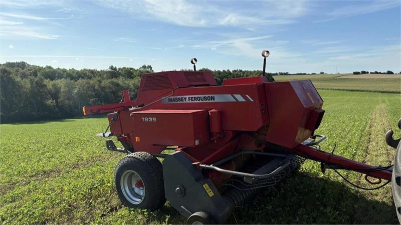 Massey Ferguson 1839 Småballe presser  - Обмотчик рулонов: фото 2 Massey Ferguson 1839 Småballe presser  - Обмотчик рулонов: фото 2