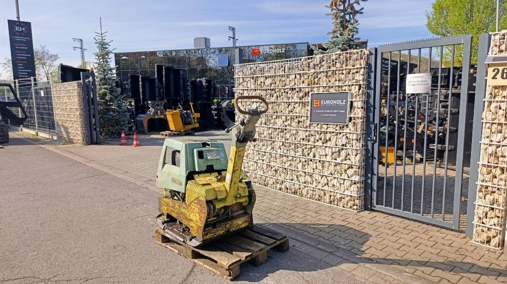 Ammann AVH 6030 Bj 2007, mit defektem Motor, Ersatzteile - Виброплита: фото 2 Ammann AVH 6030 Bj 2007, mit defektem Motor, Ersatzteile - Виброплита: фото 2