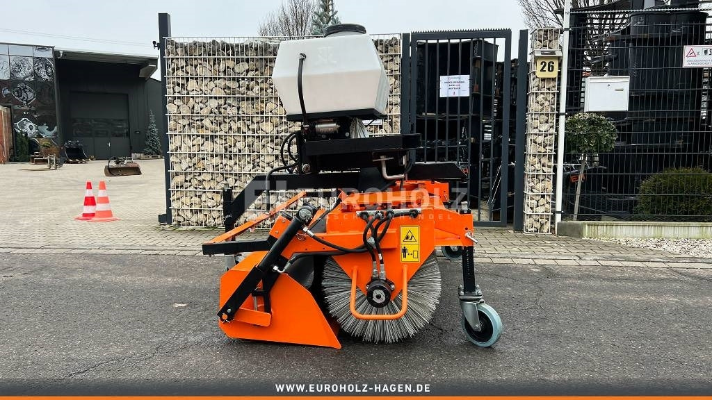 Kehrmaschine ZM2000 Stapleraufnahme - Щетка для Коммунальной и специальной техники: фото 2 Kehrmaschine ZM2000 Stapleraufnahme - Щетка для Коммунальной и специальной техники: фото 2