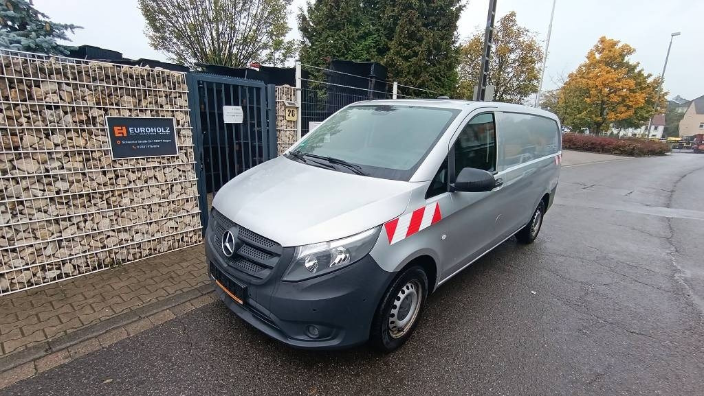 Mercedes-Benz Vito 114 CDI Werkstattschränke, Standheizung, PDC - Фургон с закрытым кузовом: фото 1 Mercedes-Benz Vito 114 CDI Werkstattschränke, Standheizung, PDC - Фургон с закрытым кузовом: фото 1