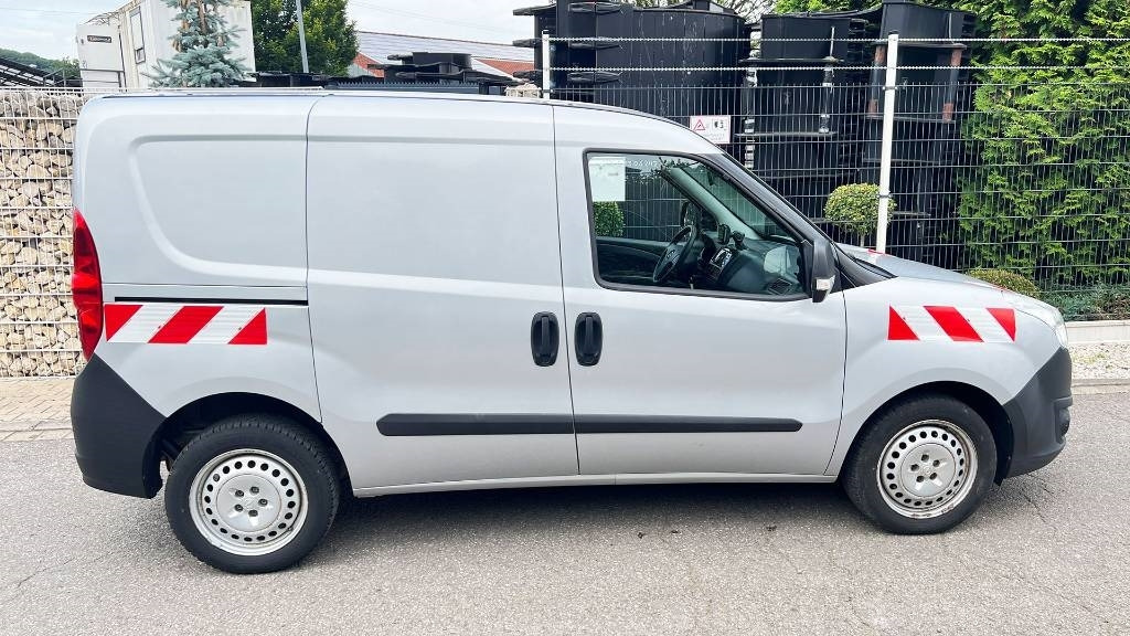 Opel Combo, 1.3 CDTi, Kastenwagen, Klima, PDC - Фургон с закрытым кузовом: фото 2 Opel Combo, 1.3 CDTi, Kastenwagen, Klima, PDC - Фургон с закрытым кузовом: фото 2