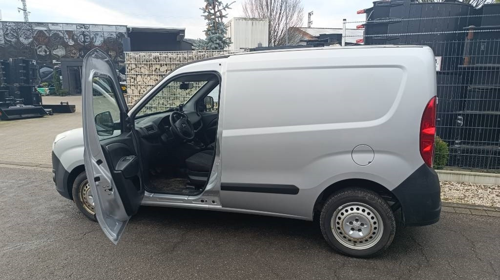 Фургон с закрытым кузовом Opel Combo Kastenwagen Transp. Seitenschaden fahrbereit: фото 8