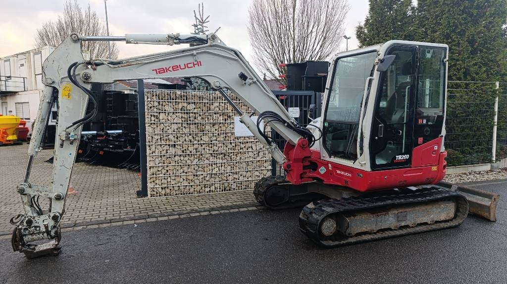 Takeuchi TB 260 Powertilt und Schnellwechsler MS 03, Radio  - Мини-экскаватор: фото 2 Takeuchi TB 260 Powertilt und Schnellwechsler MS 03, Radio  - Мини-экскаватор: фото 2