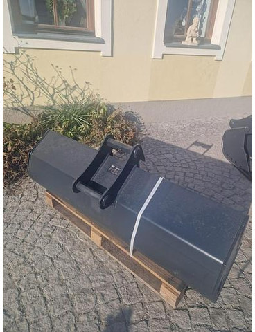 Big Böschungslöffel 140 cm mit Lehnhoff M03 Symblock Aufnahme - Ковш: фото 2 Big Böschungslöffel 140 cm mit Lehnhoff M03 Symblock Aufnahme - Ковш: фото 2
