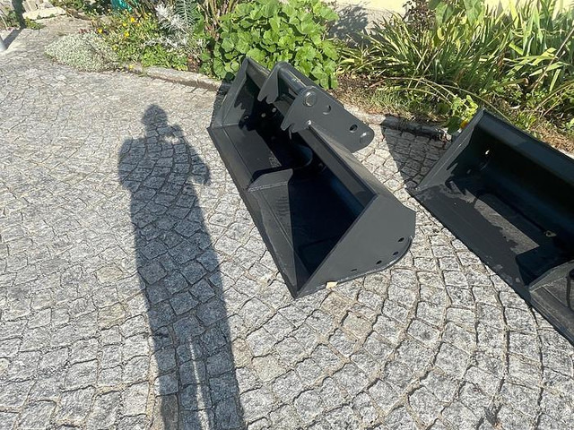 Big Grabenräumlöffel 150 cm mit Lehnhoff MS08 Symlock Aufnahme - Ковш: фото 2 Big Grabenräumlöffel 150 cm mit Lehnhoff MS08 Symlock Aufnahme - Ковш: фото 2