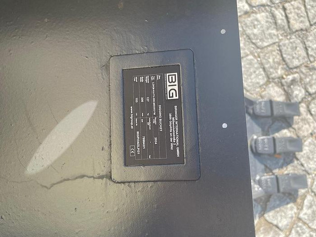 Big Tieflöffel 30 cm mit Lehnhoff MS08 Symlock Aufnahme - Ковш: фото 3 Big Tieflöffel 30 cm mit Lehnhoff MS08 Symlock Aufnahme - Ковш: фото 3