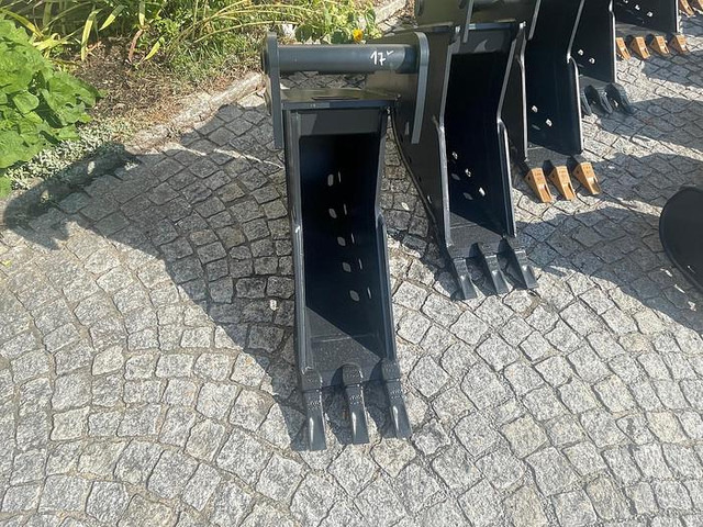 Big Tieflöffel 30 cm mit Lehnhoff MS08 Symlock Aufnahme - Ковш: фото 4 Big Tieflöffel 30 cm mit Lehnhoff MS08 Symlock Aufnahme - Ковш: фото 4