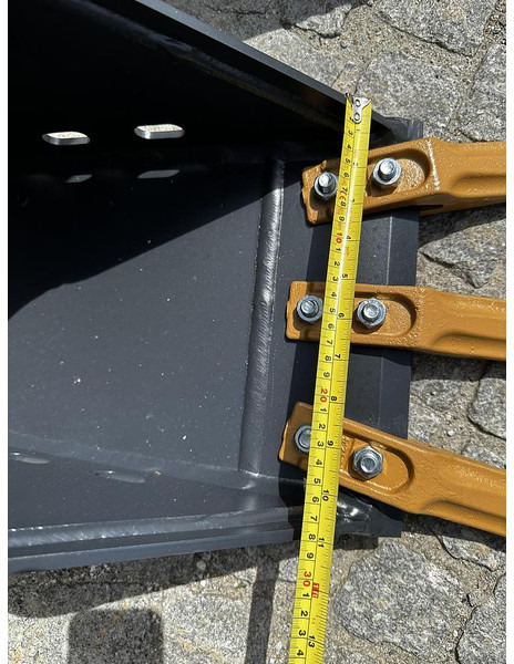 Big Tieflöffel 30cm mit MAR03 Aufnahme - Ковш: фото 3 Big Tieflöffel 30cm mit MAR03 Aufnahme - Ковш: фото 3