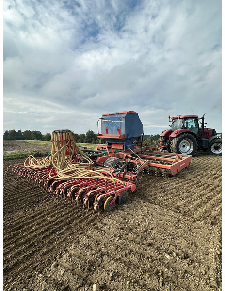 Gaspardo 6 m Sämaschine mit Howard-Nordsten Saatbeetkombination - Посевной комплекс: фото 1 Gaspardo 6 m Sämaschine mit Howard-Nordsten Saatbeetkombination - Посевной комплекс: фото 1