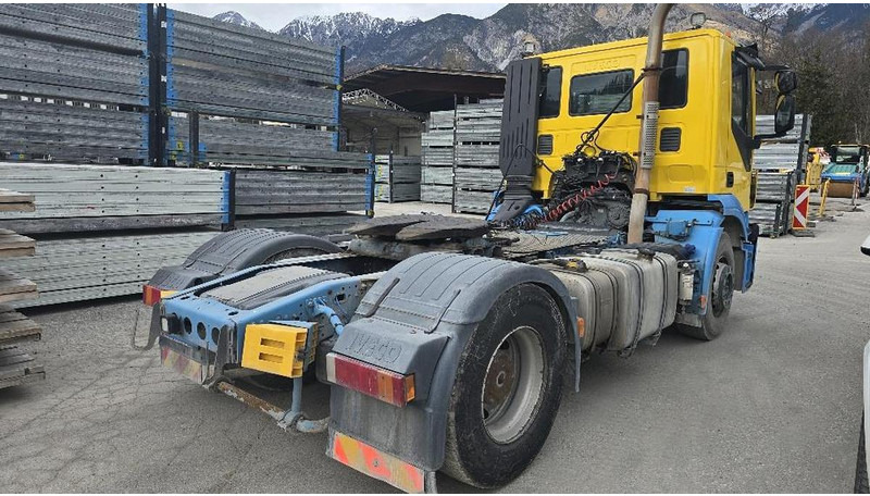Iveco Strallis 4x2 Sattelzugmaschine mit Kipphydraulik - Грузовик-контейнеровоз/ Сменный кузов: фото 3 Iveco Strallis 4x2 Sattelzugmaschine mit Kipphydraulik - Грузовик-контейнеровоз/ Сменный кузов: фото 3