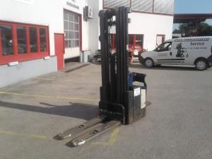 Crown WE2300S-1.4-TT - Штабелер: фото 2 Crown WE2300S-1.4-TT - Штабелер: фото 2