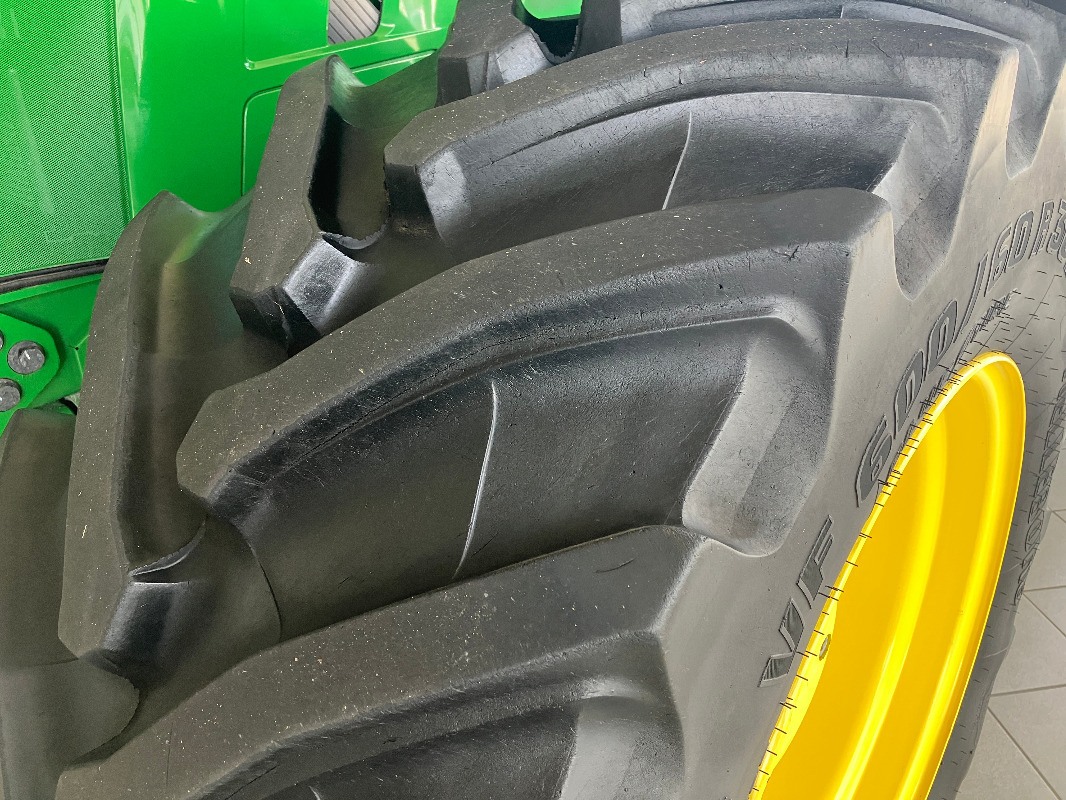 John Deere 6R185 - Трактор: фото 2 John Deere 6R185 - Трактор: фото 2