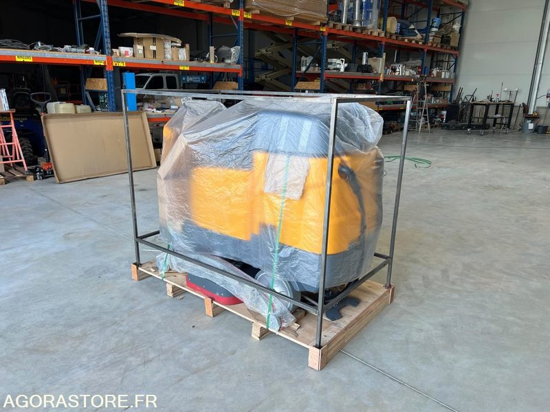 Autolaveuse Hippo AR-X9 NEUVE - Поломоечная машина: фото 4 Autolaveuse Hippo AR-X9 NEUVE - Поломоечная машина: фото 4