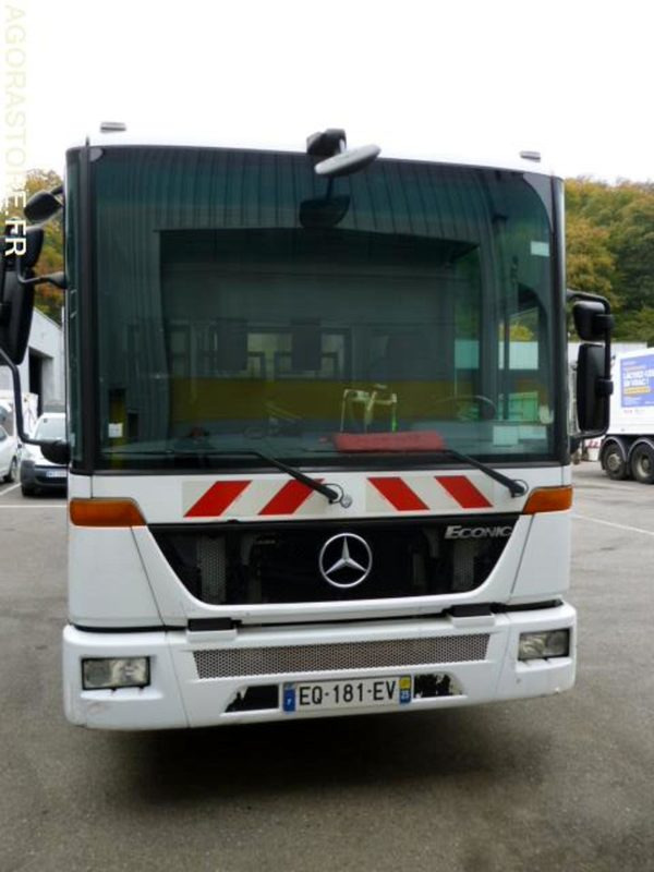 BOM ECONIC MERCEDES CABINE TYPE BUS 2007 4 places 247550kms - Мусоровоз: фото 3 BOM ECONIC MERCEDES CABINE TYPE BUS 2007 4 places 247550kms - Мусоровоз: фото 3