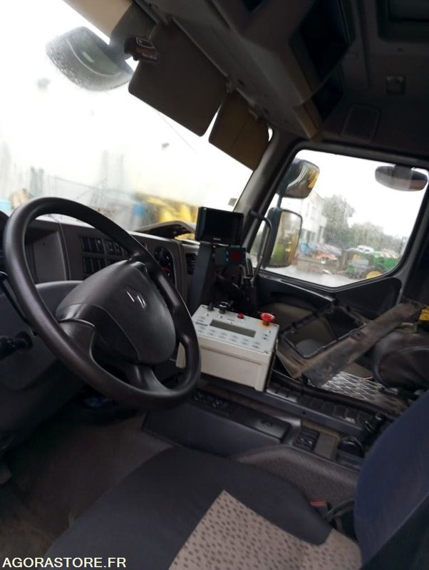 BOM Renault non roulante (sans culasse) 347000kms - Мусоровоз: фото 5 BOM Renault non roulante (sans culasse) 347000kms - Мусоровоз: фото 5