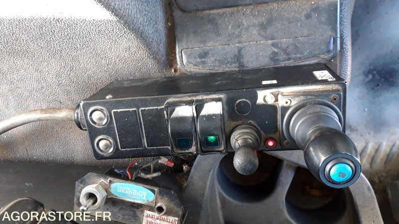 *CAMION AMPLIROLL 26T - Крюковой мультилифт: фото 3 *CAMION AMPLIROLL 26T - Крюковой мультилифт: фото 3