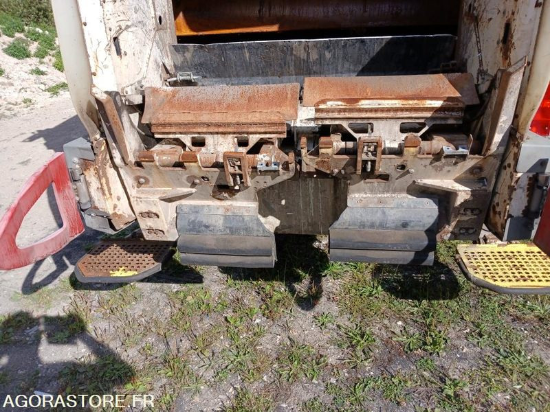 CAMION BOM CLASSIQUE 26T 7076XX62 - Мусоровоз: фото 2 CAMION BOM CLASSIQUE 26T 7076XX62 - Мусоровоз: фото 2
