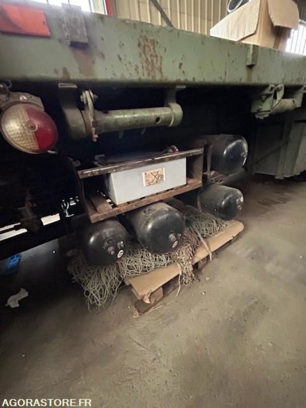 CAMION UNIC - 1974 / 82262 KM - Грузовик бортовой/ Платформа: фото 4 CAMION UNIC - 1974 / 82262 KM - Грузовик бортовой/ Платформа: фото 4