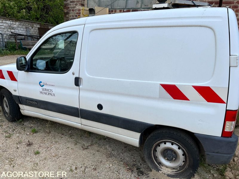 CITROEN BERLINGO 177285 kms 2009 - Легковой фургон: фото 1 CITROEN BERLINGO 177285 kms 2009 - Легковой фургон: фото 1