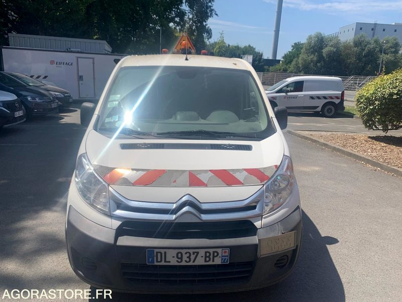 CITROEN JUMPY - 2014 / 264591 KM (DL-937-BP) (MVU217) - Цельнометаллический фургон: фото 2 CITROEN JUMPY - 2014 / 264591 KM (DL-937-BP) (MVU217) - Цельнометаллический фургон: фото 2
