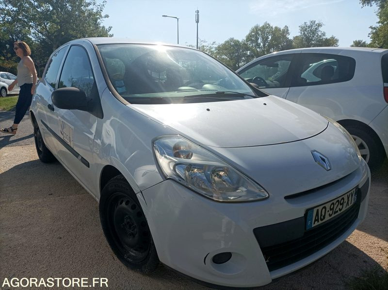 CLIO III 2010 2 places - Легковой автомобиль: фото 2 CLIO III 2010 2 places - Легковой автомобиль: фото 2