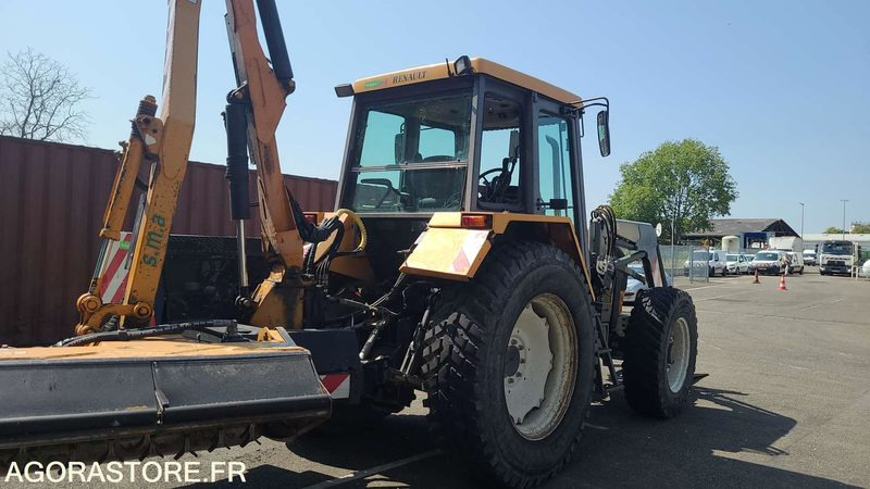 Трактор CN 071 QD - RENAULT TEMIS 610X - 2004 - H3922EA3921365: фото 15 Трактор CN 071 QD - RENAULT TEMIS 610X - 2004 - H3922EA3921365: фото 15