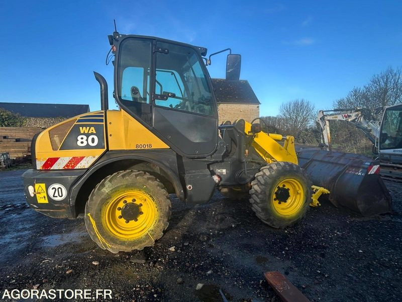Chargeuse KOMTASU WA80 - Погрузчик: фото 1 Chargeuse KOMTASU WA80 - Погрузчик: фото 1