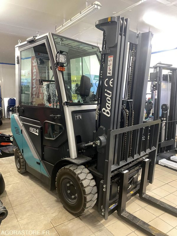 Chariot élévateur BAOLI KBE25N 2T5 ELECTRIQUE CABINE - Электропогрузчик: фото 3 Chariot élévateur BAOLI KBE25N 2T5 ELECTRIQUE CABINE - Электропогрузчик: фото 3