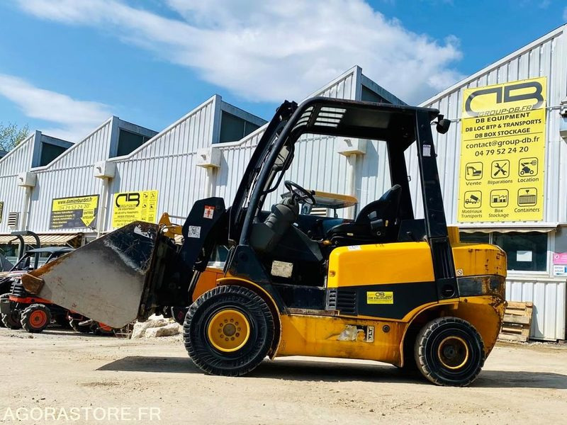 Chariot télescopique Teletruk JCB TLT30D - Année 2004 - 3870 h - Телескопический погрузчик: фото 2 Chariot télescopique Teletruk JCB TLT30D - Année 2004 - 3870 h - Телескопический погрузчик: фото 2