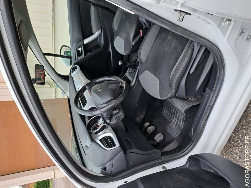 Легковой автомобиль Citroën C3 - 2012 - 112626kms: фото 6 Легковой автомобиль Citroën C3 - 2012 - 112626kms: фото 6