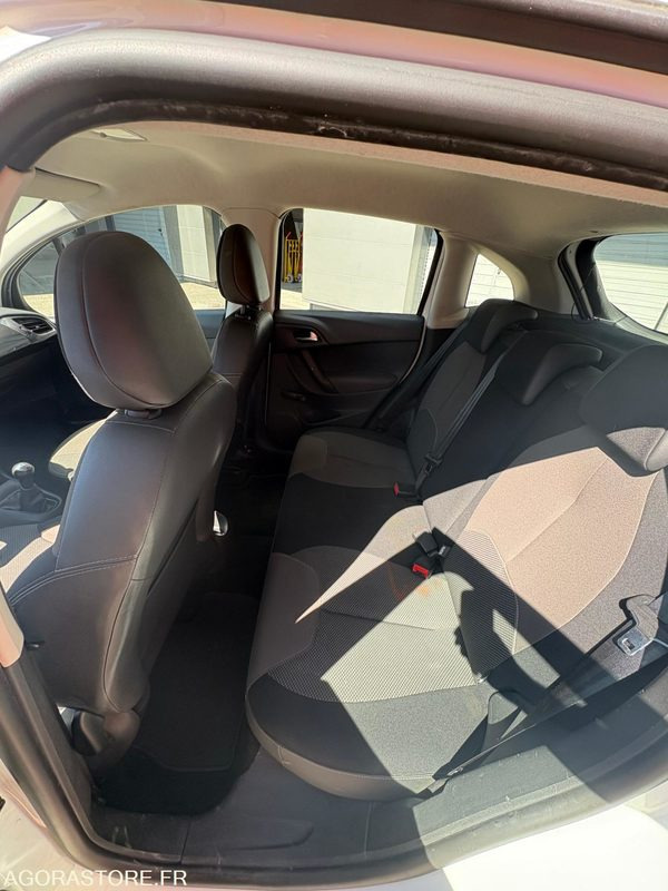 Citroën C3 - 2014 - 153 200 km - DH862AF - Легковой автомобиль: фото 4 Citroën C3 - 2014 - 153 200 km - DH862AF - Легковой автомобиль: фото 4