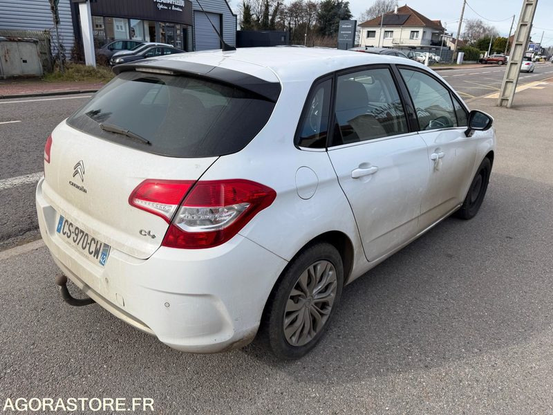 Citroën C4 - Легковой автомобиль: фото 2 Citroën C4 - Легковой автомобиль: фото 2