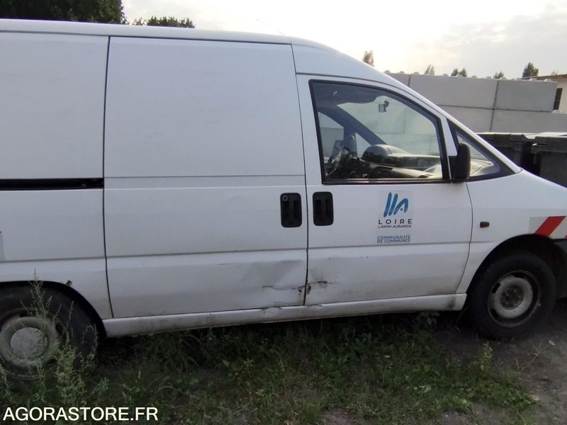 Citroen Jumpy 225655kms 1996 - Легковой фургон: фото 1 Citroen Jumpy 225655kms 1996 - Легковой фургон: фото 1