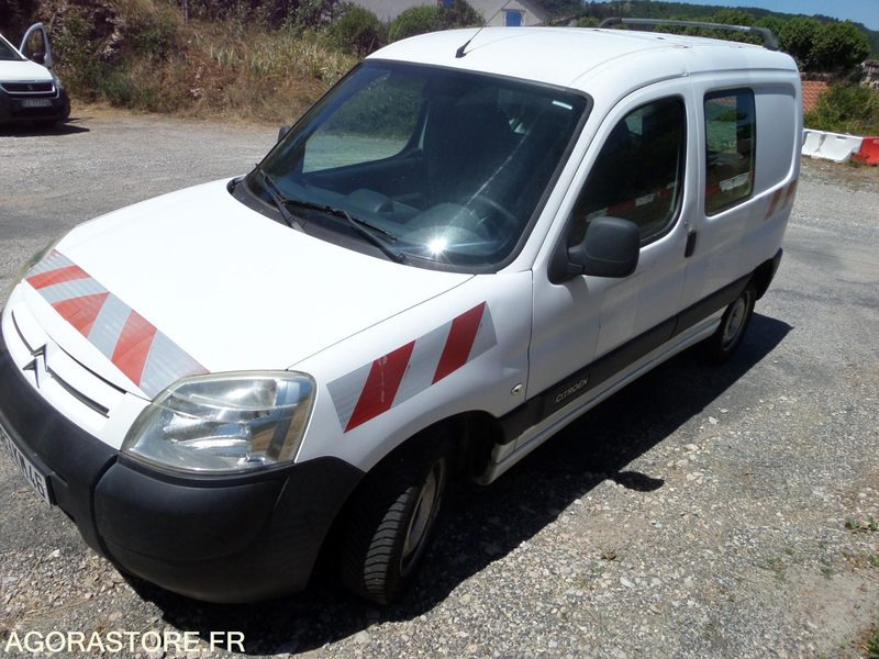 Citroën berlingo 1.6hdi - 249.030km - 2008 (4883KM46) - Легковой фургон: фото 1 Citroën berlingo 1.6hdi - 249.030km - 2008 (4883KM46) - Легковой фургон: фото 1