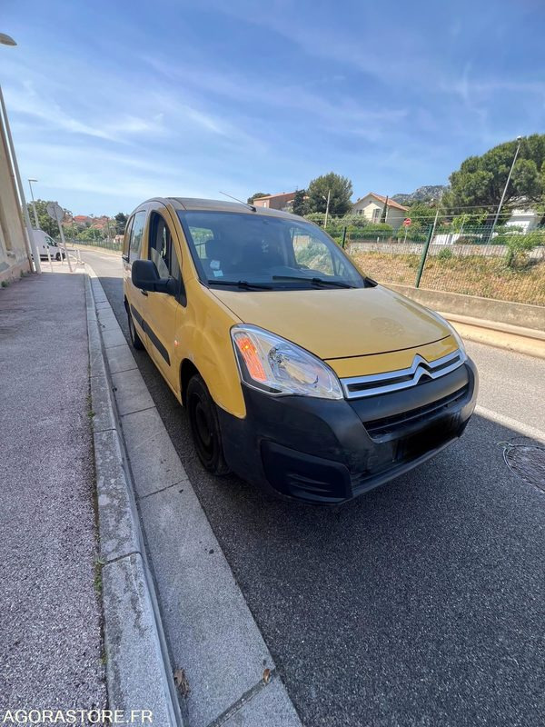 Легковой автомобиль Citroen berlingo - 2016 - 76000km: фото 12