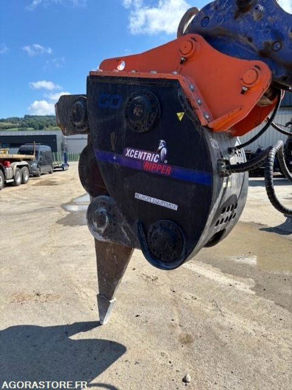 DENT VIBRANTE DE DEMO XCENTRIC RIPPER XR22 2022 - Рыхлитель: фото 1 DENT VIBRANTE DE DEMO XCENTRIC RIPPER XR22 2022 - Рыхлитель: фото 1