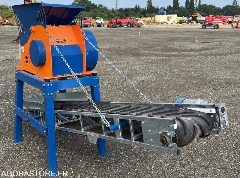 Broyeur Concasseur à béton électrique 380 V DE DEMONSTRATION - Другая техника: фото 4 Broyeur Concasseur à béton électrique 380 V DE DEMONSTRATION - Другая техника: фото 4
