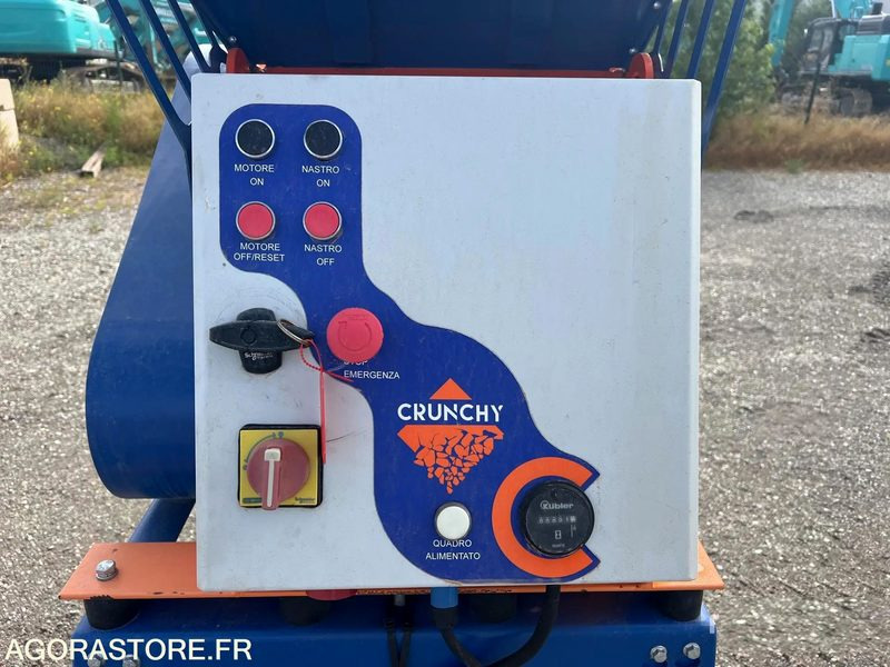 Broyeur Concasseur à béton électrique 380 V DE DEMONSTRATION - Другая техника: фото 5 Broyeur Concasseur à béton électrique 380 V DE DEMONSTRATION - Другая техника: фото 5