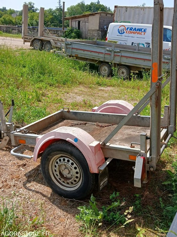 Remorque PORTE ROULEAU HUBIERE - Другая техника: фото 3 Remorque PORTE ROULEAU HUBIERE - Другая техника: фото 3