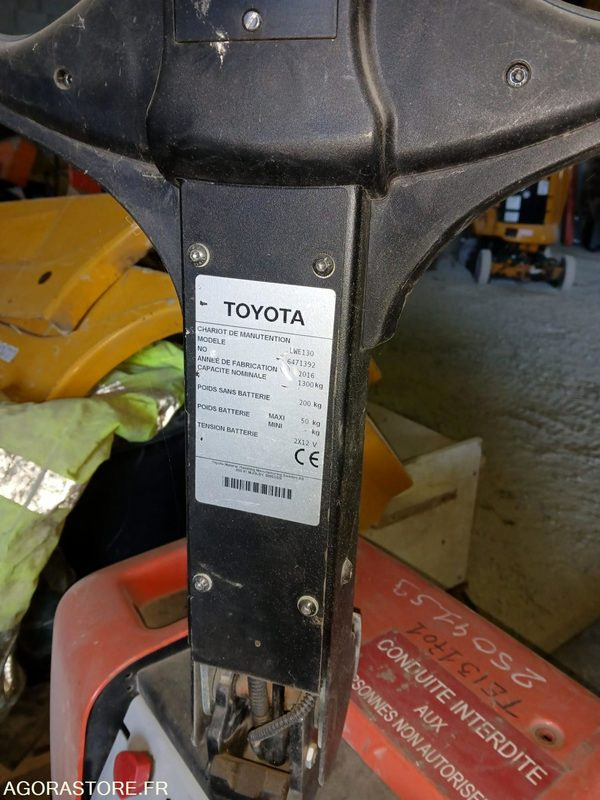 Transpalette électrique TOYOTA LWE130 - Другая техника: фото 3 Transpalette électrique TOYOTA LWE130 - Другая техника: фото 3